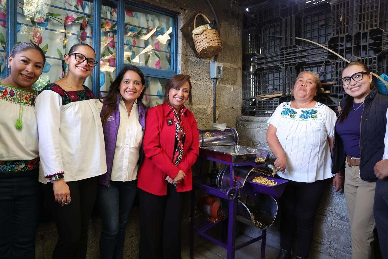 Entrega gobernadora 'Molinos familiares para tu bienestar 2025'